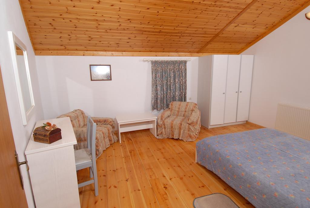Starvillas Apartments And Studios Agia Efimia Exterior photo