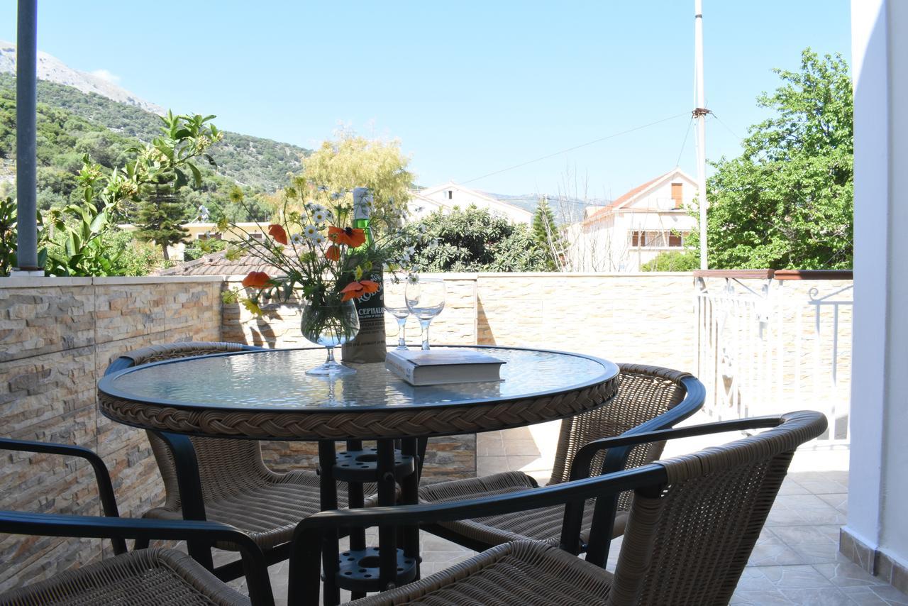Starvillas Apartments And Studios Agia Efimia Exterior photo
