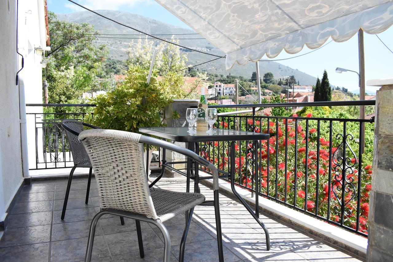 Starvillas Apartments And Studios Agia Efimia Exterior photo